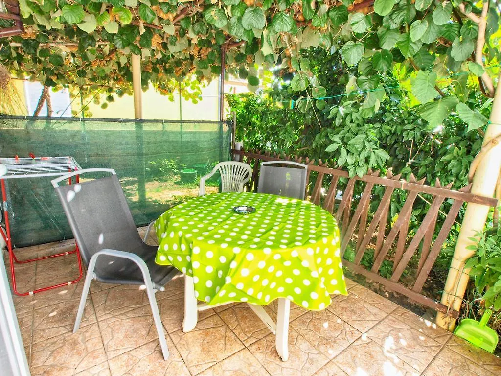 Apartment Brajdine 405 Medulin